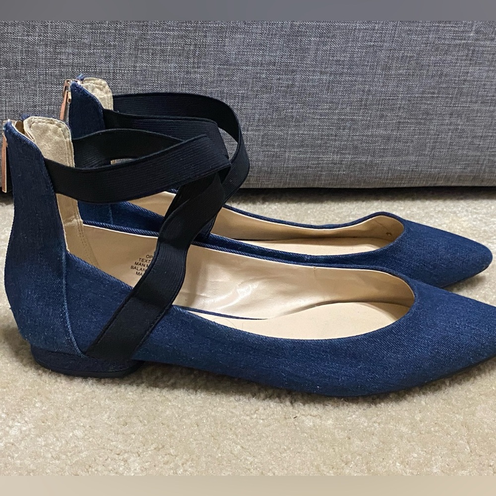 Cute Nine West Flats